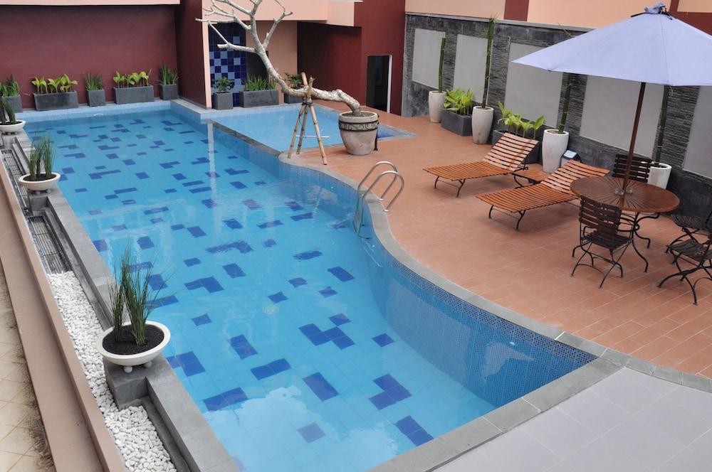 Abadi Hotel Malioboro Yogyakarta By Tritama Hospitality Zewnętrze zdjęcie