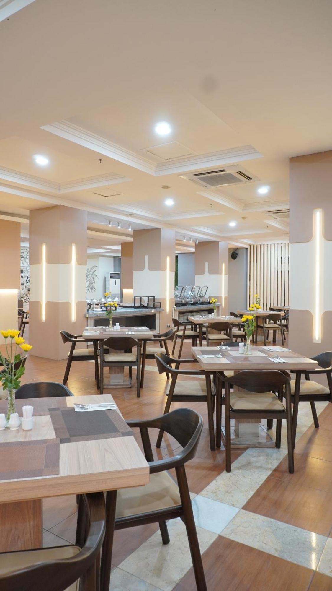 Abadi Hotel Malioboro Yogyakarta By Tritama Hospitality Zewnętrze zdjęcie