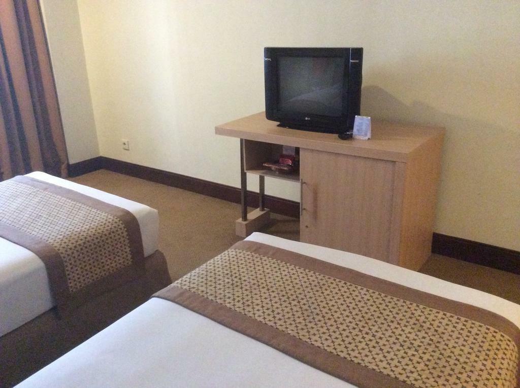Abadi Hotel Malioboro Yogyakarta By Tritama Hospitality Zewnętrze zdjęcie